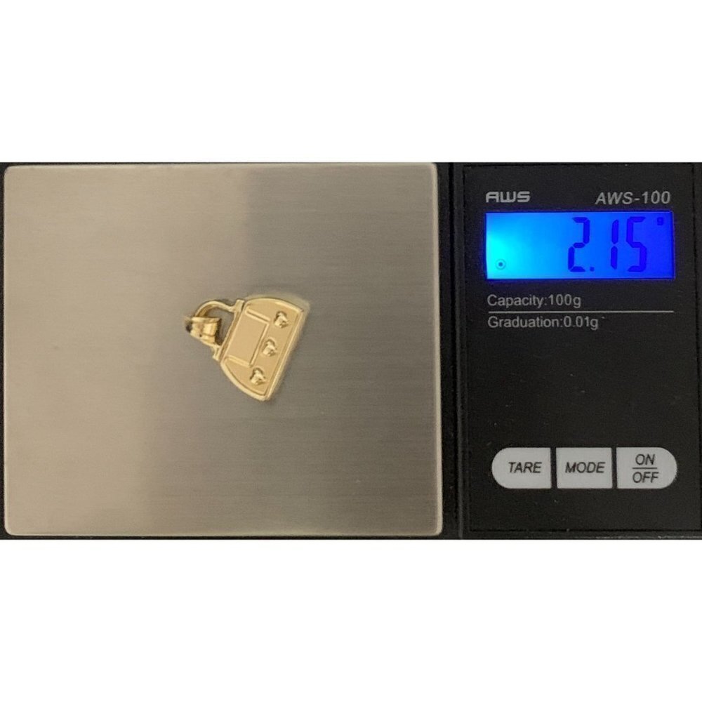 18K Gold Pendant Padlock 2.15 grams - Picture 10 of 10
